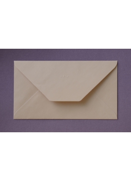 Länglicher Briefumschlag creme (dunkel) 11,5 x 20,3 cm Länglicher Briefumschlag creme (dunkel) 11,5 x 20,3 cm